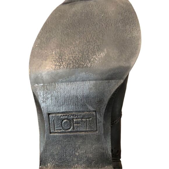 Loft Ann Taylor black leather riding boot with stretch band in back. size 7.5 - Picture 9 of 14